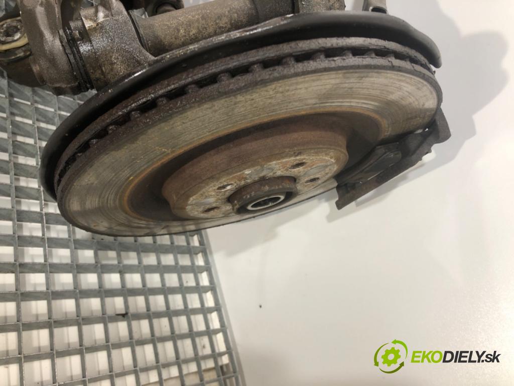 AUDI A8 D4 sedan 2011 258 kW 4.2 TDI quattro 4134 Výstuha zad 4H0505114