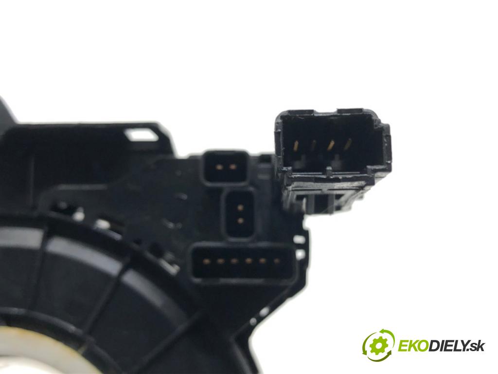 AUDI A8 D4 sedan 2011 258 kW 4.2 TDI quattro 4134 Krúžok, slimák airbag 4H0953568B (Airbag)