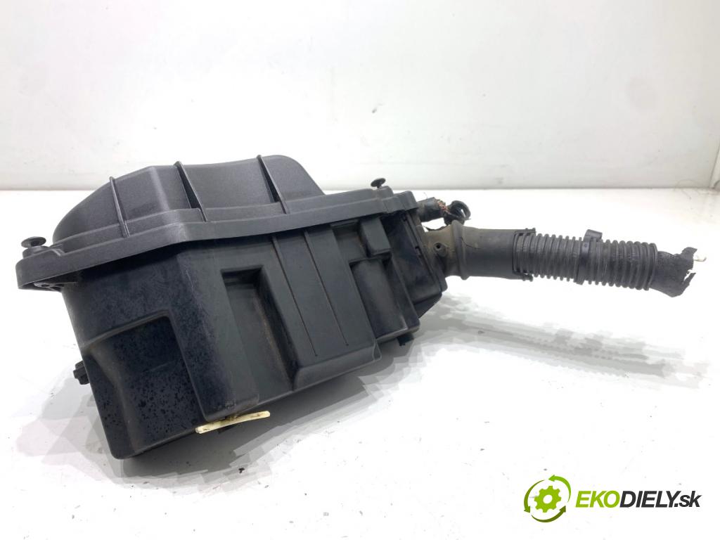 AUDI A8 D4 sedan 2011 258 kW 4.2 TDI quattro 4134 skříňka poistková 4H1955407 4H1955408 (Pojistková skříňka)