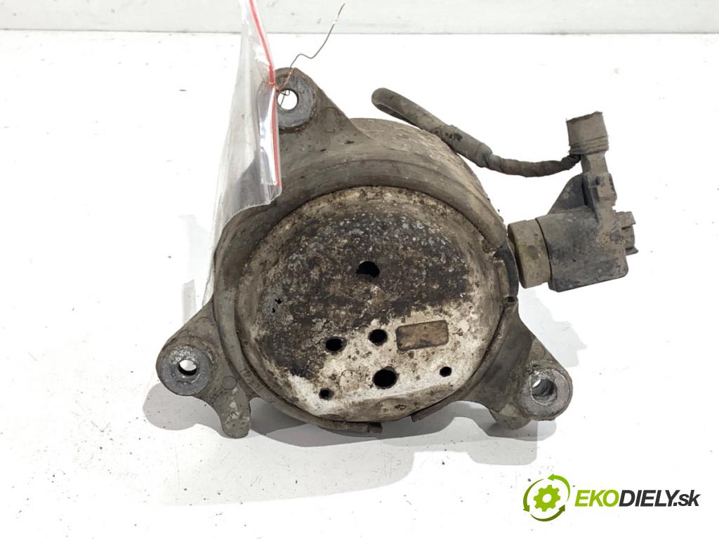 AUDI A8 D4 sedan 2011 258 kW 4.2 TDI quattro 4134 AirBag Motor ľavy