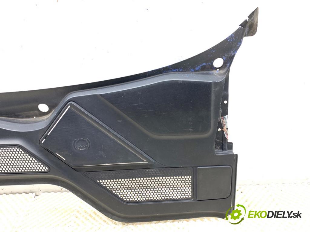 AUDI A8 D4 sedan 2011 258 kW 4.2 TDI quattro 4134 Torpédo, plast pod čelné okno 4H1819403 (Torpédo (plast pod čelným sklom))