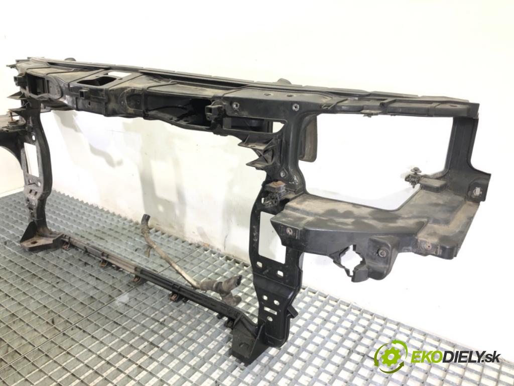 AUDI A8 D4 sedan 2011 258 kW 4.2 TDI quattro 4134 držák přední část  (Přední výztuha)