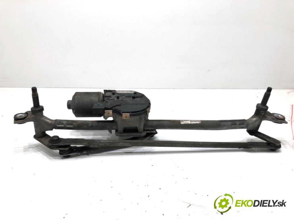 AUDI A8 D4 sedan 2011 258 kW 4.2 TDI quattro 4134 mechanismus stěračů přední část 4H1955119C (Motorek stěračů přední)