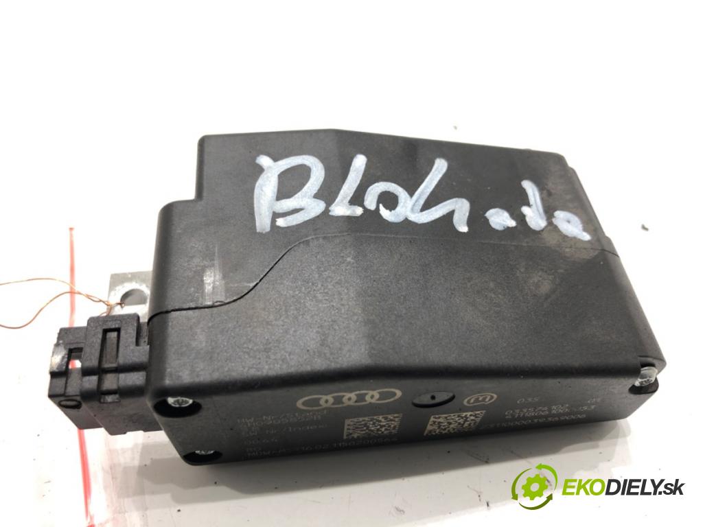 AUDI A8 D4 sedan 2011 258 kW 4.2 TDI quattro 4134 blokáda volantu 4H0905852B (Riadenie ostatné)