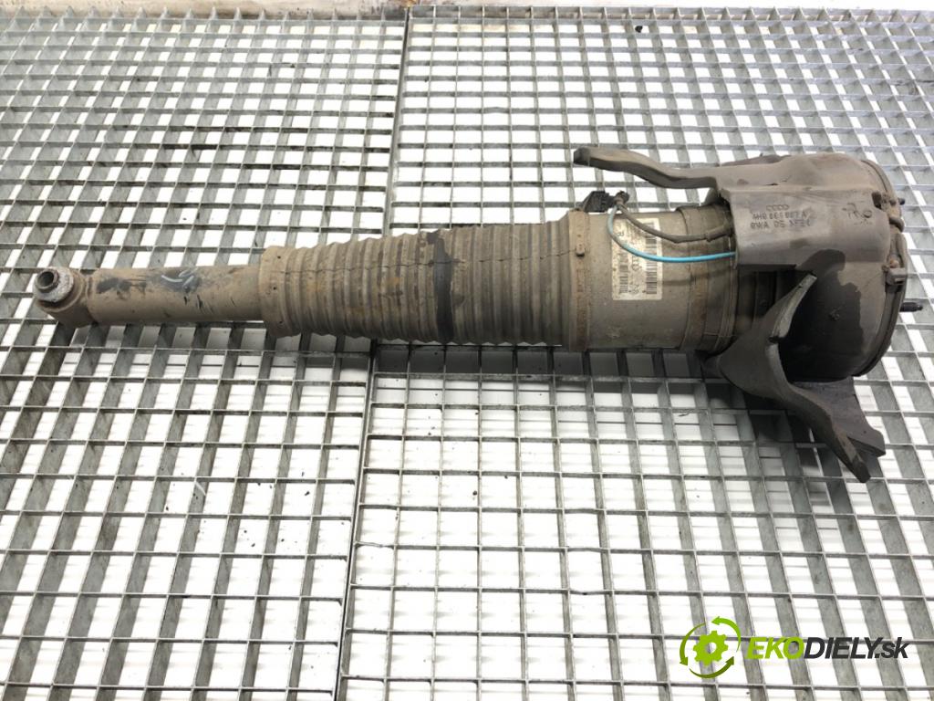 AUDI A8 D4 sedan 2011 258 kW 4.2 TDI quattro 4134 tlumič pravý zadní část 4H0616002M