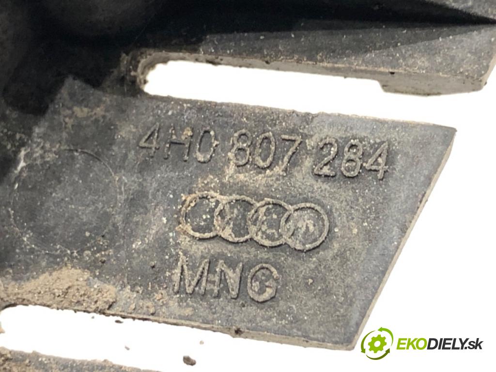 AUDI A8 D4 sedan 2011 258 kW 4.2 TDI quattro 4134 Úchyt nárazníka pravy predný 4H0807284