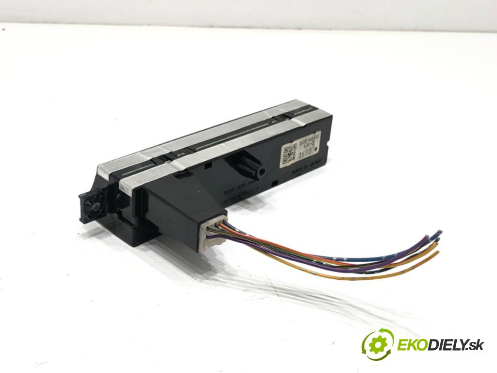 SUBARU LEGACY IV sedan 2006 121 kW 2.0 AWD (BL5) 1994 Dislpej 85201AG130 (Prístrojová doska)