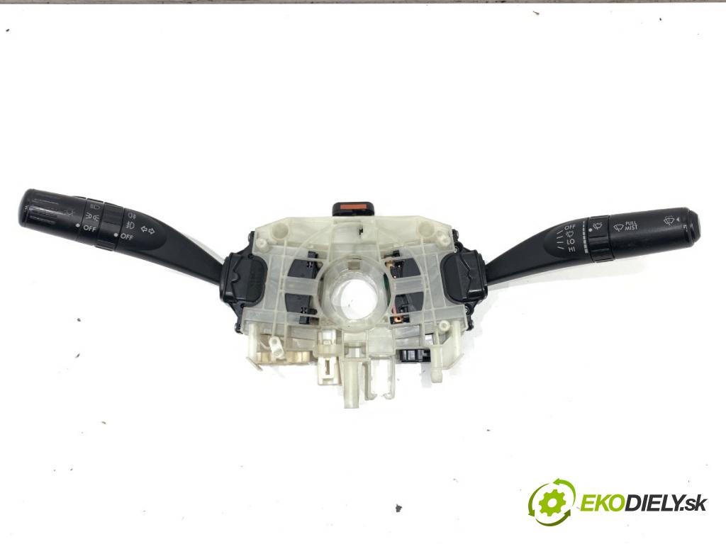 SUBARU LEGACY IV sedan 2006 121 kW 2.0 AWD (BL5) 1994 Prepínač kombinovaný 83111AC740 (Prepínacie páčky pod volantom)