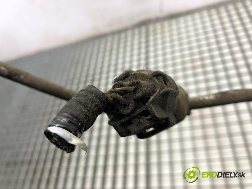 SUBARU LEGACY IV sedan 2006 121 kW 2.0 AWD (BL5) 1994 rúrka klimatizace 443440-0760 (Trubka klimatizace)