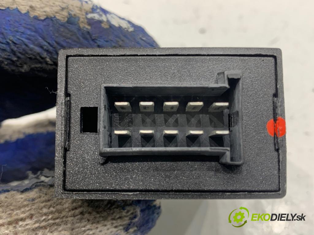 SUBARU LEGACY IV sedan 2006 121 kW 2.0 AWD (BL5) 1994 Modul ťažného oka 52400006C (Riadiaca jednotka ostatné)