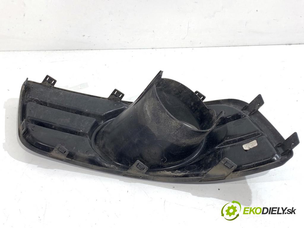 SUZUKI SX4 liftback 2010 88 kW 1.6 VVT (RW 416) 1586 Mriežky nárazníka ľavy predný