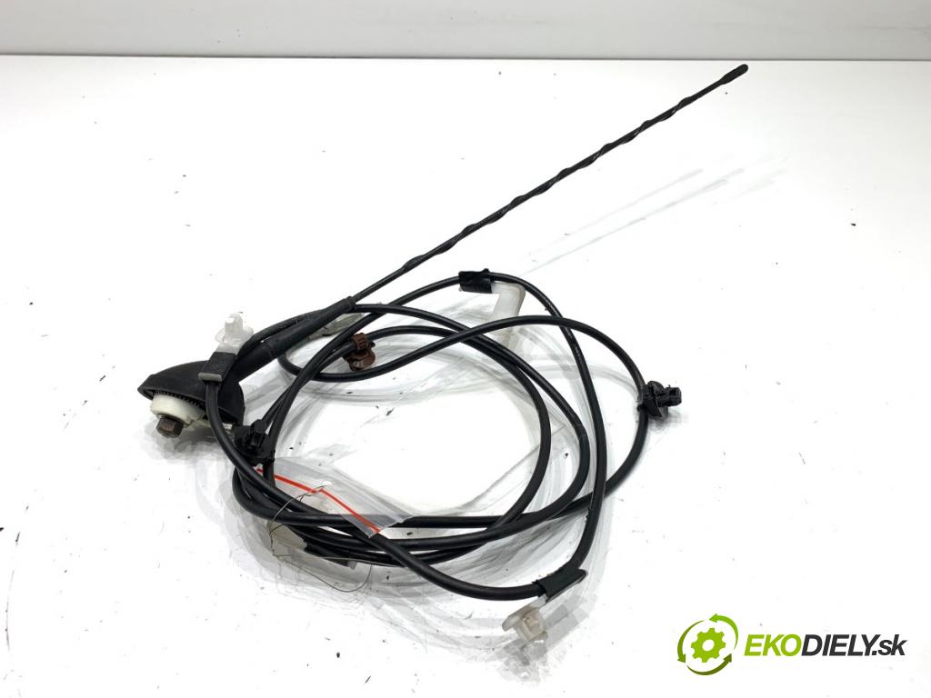 SUZUKI SX4 liftback 2010 88 kW 1.6 VVT (RW 416) 1586 ANTENA