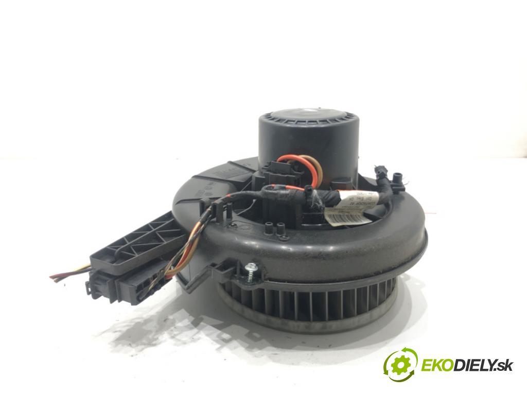 SEAT IBIZA IV liftback 2011 63 kW 1.4 1390 topení 6Q1819015J