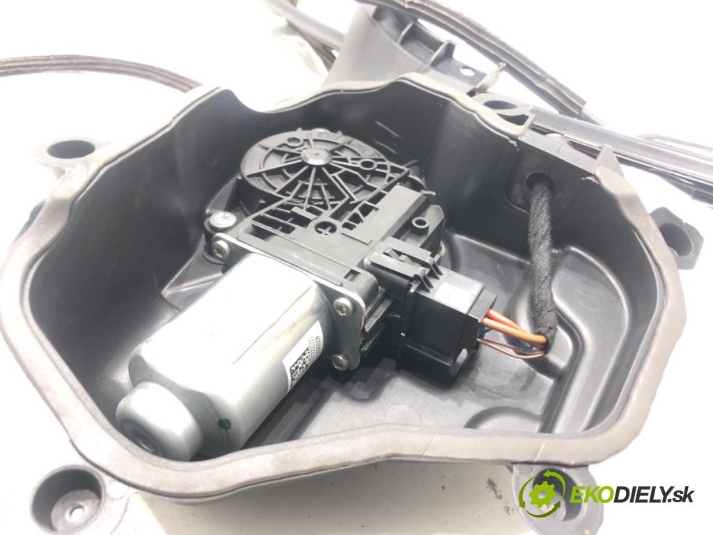 SEAT IBIZA IV liftback 2011 63 kW 1.4 1390 Mechanizmus okna pravy predný 6J4837402D 6R0959802P