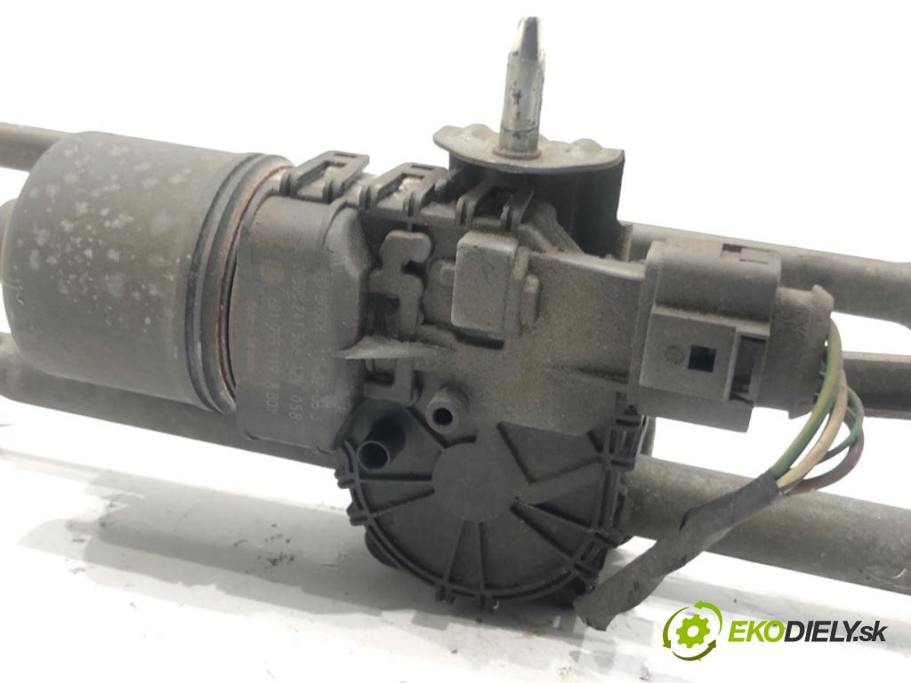 SEAT IBIZA IV liftback 2011 63 kW 1.4 1390 Mechanizmus stieračov predný 6R1955023C (Motorček stieračov predný)