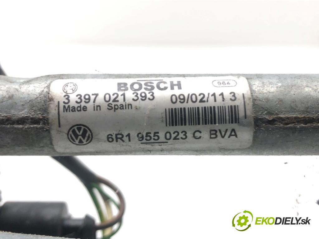 SEAT IBIZA IV liftback 2011 63 kW 1.4 1390 Mechanizmus stieračov predný 6R1955023C (Motorček stieračov predný)