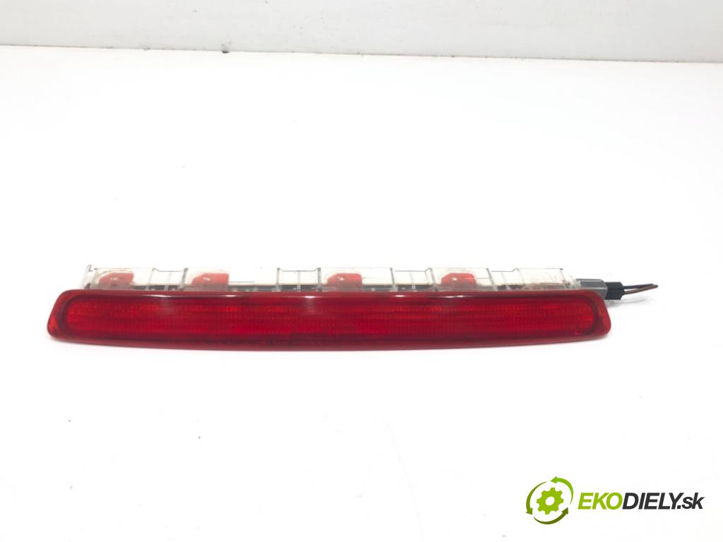 SEAT IBIZA IV liftback 2011 63 kW 1.4 1390 Svetlo brzdových svetiel 6J4945097C