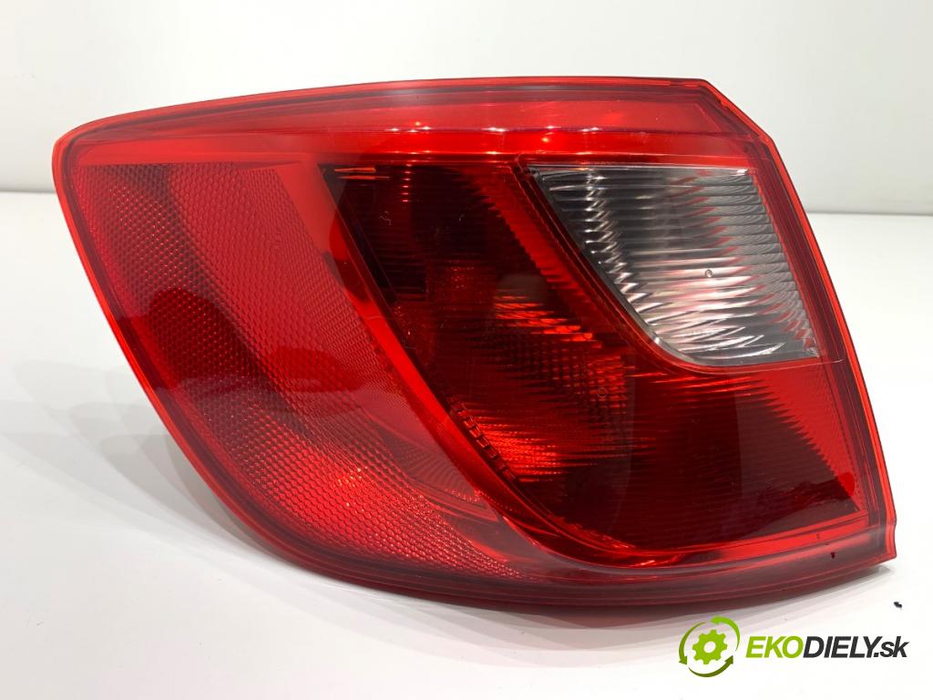 SEAT IBIZA IV liftback 2011 63 kW 1.4 1390 Svetlo ľavy zad 6J8945095