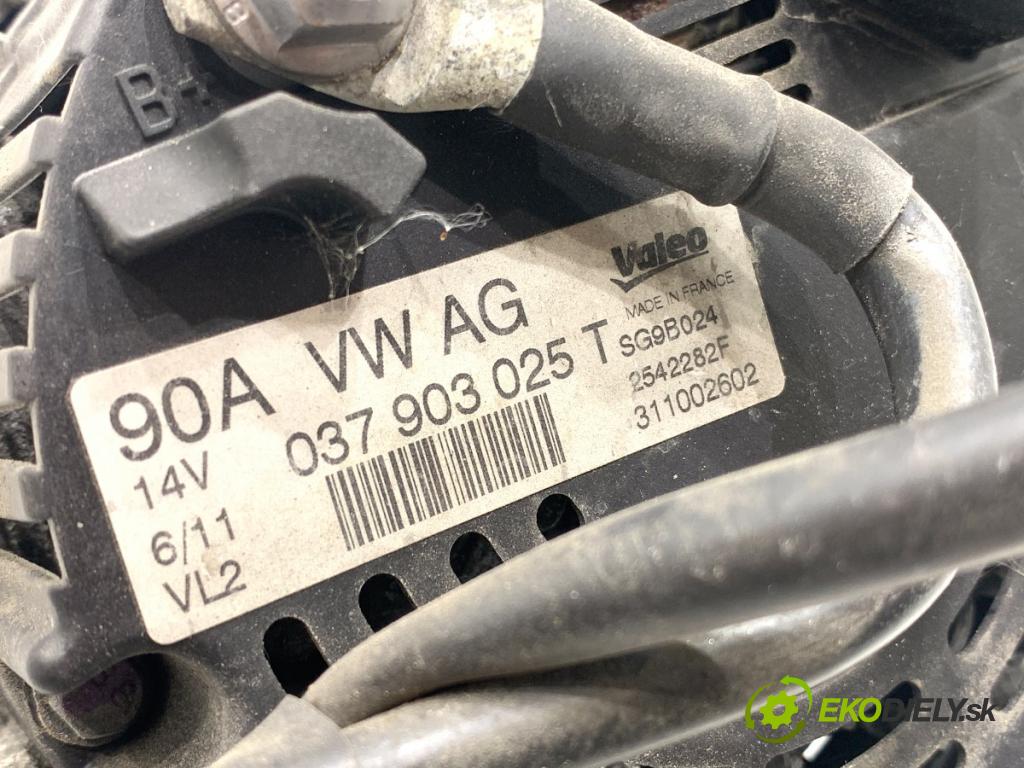 SEAT IBIZA IV liftback 2011 63 kW 1.4 1390 Alternátor 037903025T (Alternátor)