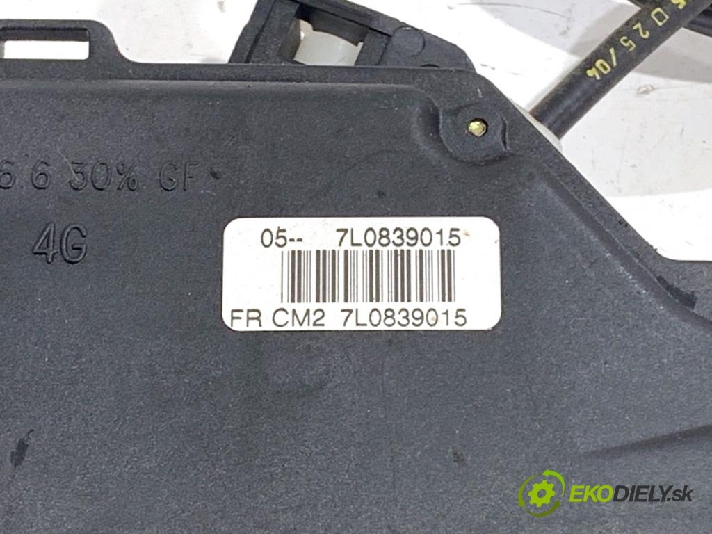 VW GOLF V liftback 2004 77 kW 1.9 TDI 1896 zámok Dvere ľavy zad 7L0839015