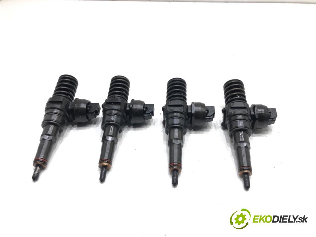 VW GOLF V liftback 2004 77 kW 1.9 TDI 1896 vstrekovače 038130073AG 0414720215