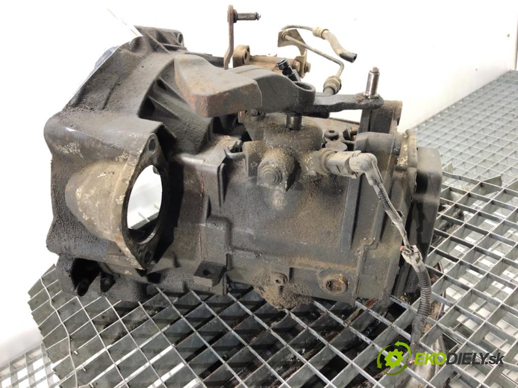 VW GOLF V liftback 2004 77 kW 1.9 TDI 1896 převodovka GQQ (Převodovka)