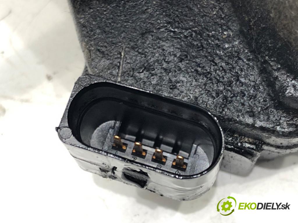 VW GOLF V liftback 2004 77 kW 1.9 TDI 1896 Škrtiaca klapka 03G128063 (Škrtiaca klapka)