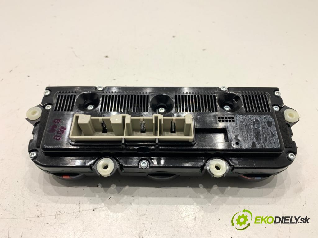 VW GOLF V liftback 2004 77 kW 1.9 TDI 1896 Panel ovládania kúrenia  (Prepínacie páčky pod volantom)