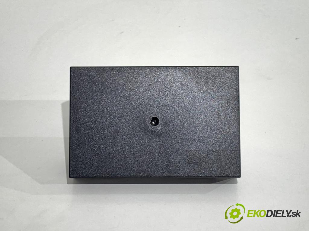 VW GOLF V liftback 2004 77 kW 1.9 TDI 1896 Modul komfortu 1K0959433BL (Modul komfortu)