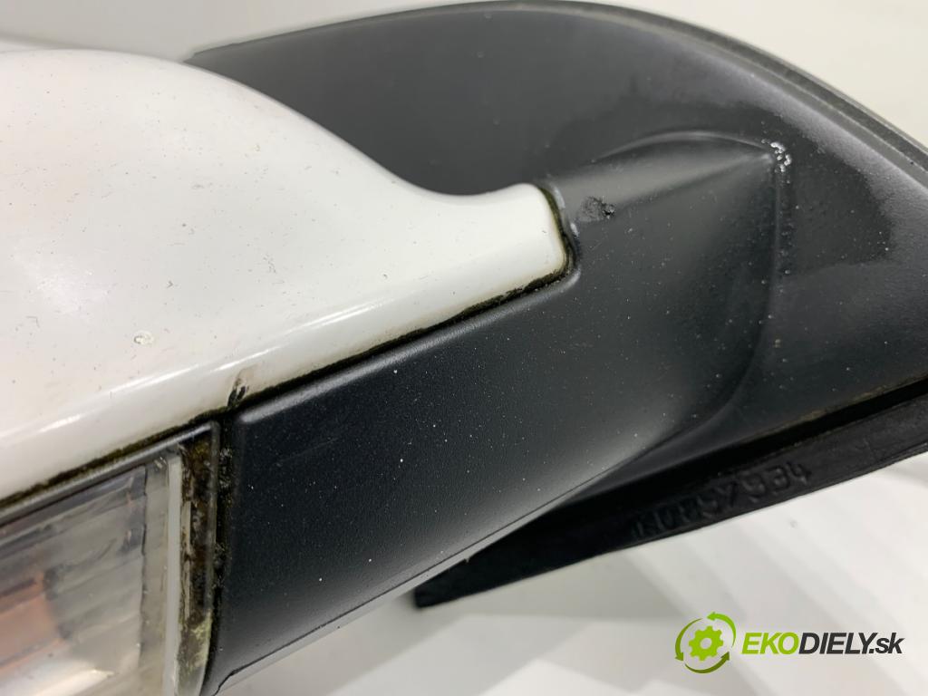 VW GOLF V liftback 2004 77 kW 1.9 TDI 1896 Spätné zrkadlo pravy