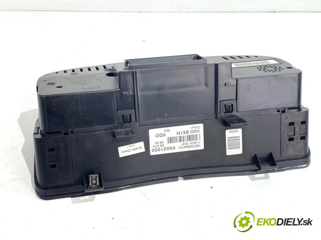 VW GOLF V liftback 2004 77 kW 1.9 TDI 1896 Prístrojovka 1K0920851H (Prístrojová doska)