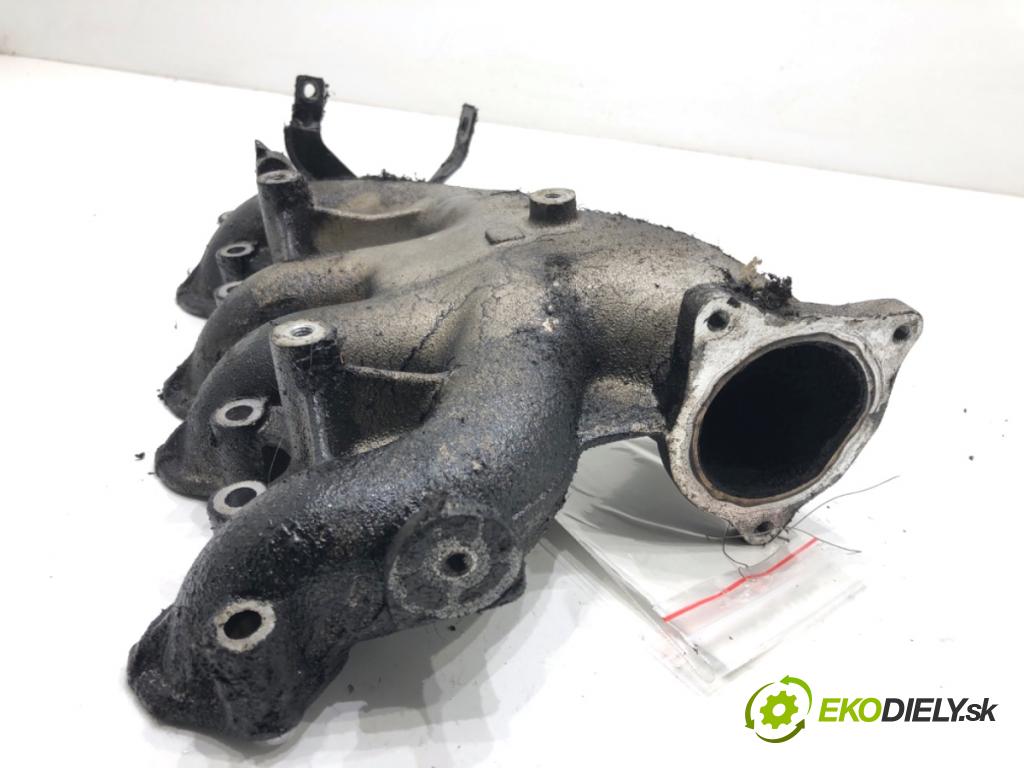 VW GOLF V liftback 2004 77 kW 1.9 TDI 1896 potrubí sání 03G129713 (Sací potrubí)