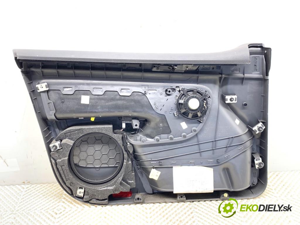 VW GOLF V liftback 2004 77 kW 1.9 TDI 1896 čalúnenie Dvere pravy predný