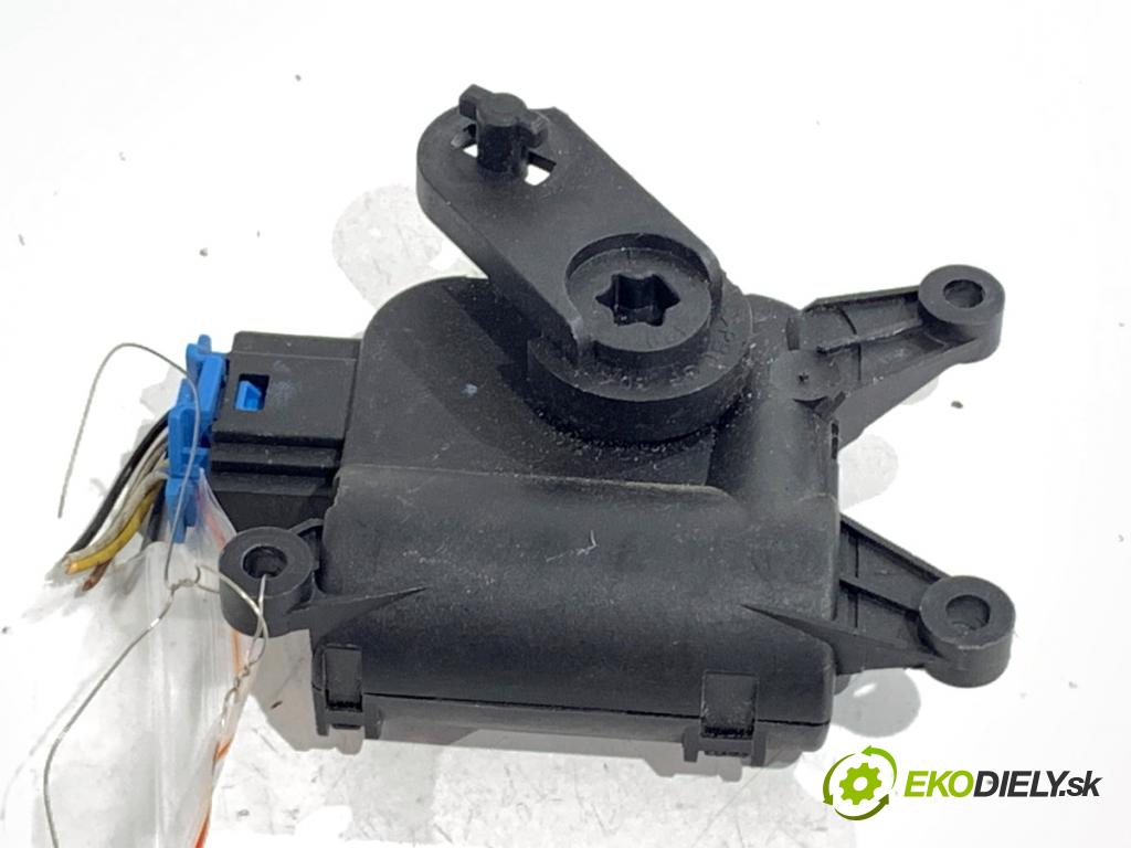 VW GOLF V liftback 2004 77 kW 1.9 TDI 1896 Motor kúrenia 1K1907511B 0132801341