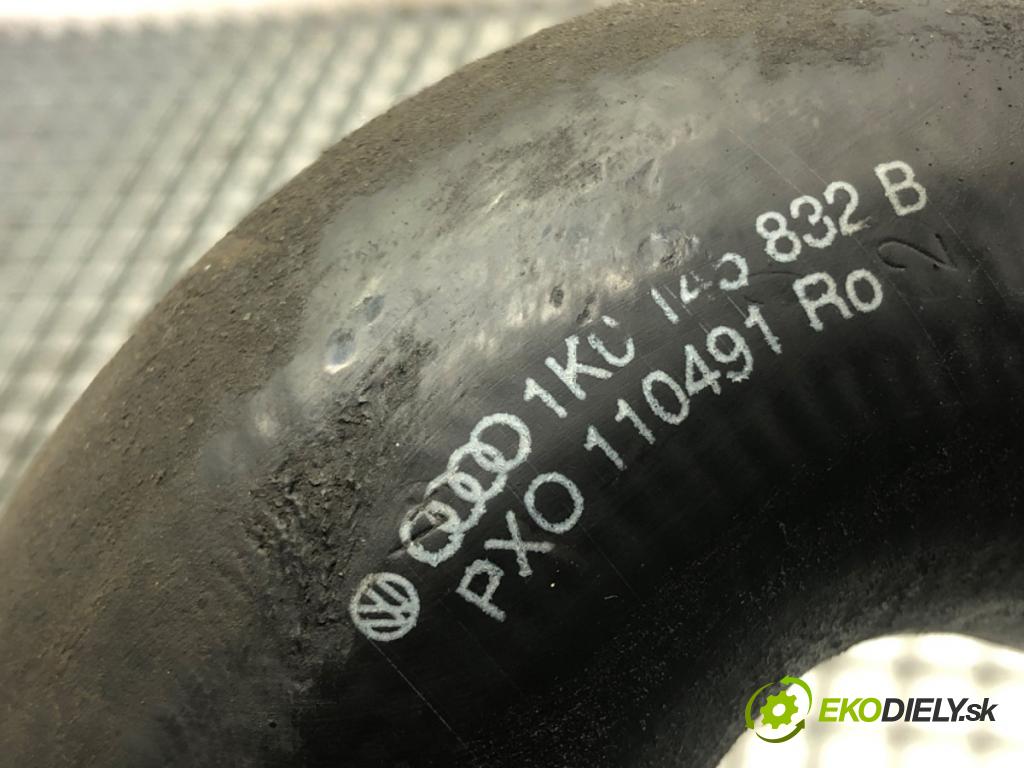 VW GOLF V liftback 2004 77 kW 1.9 TDI 1896 Rúra vzduchu 1K0145832B