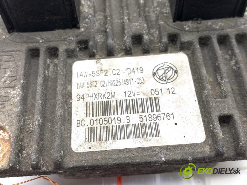 FIAT LINEA sedan 2012 57 kW 1.4 1368 riadiaca jednotka Motor 51896761 (Riadiaca jednotka)