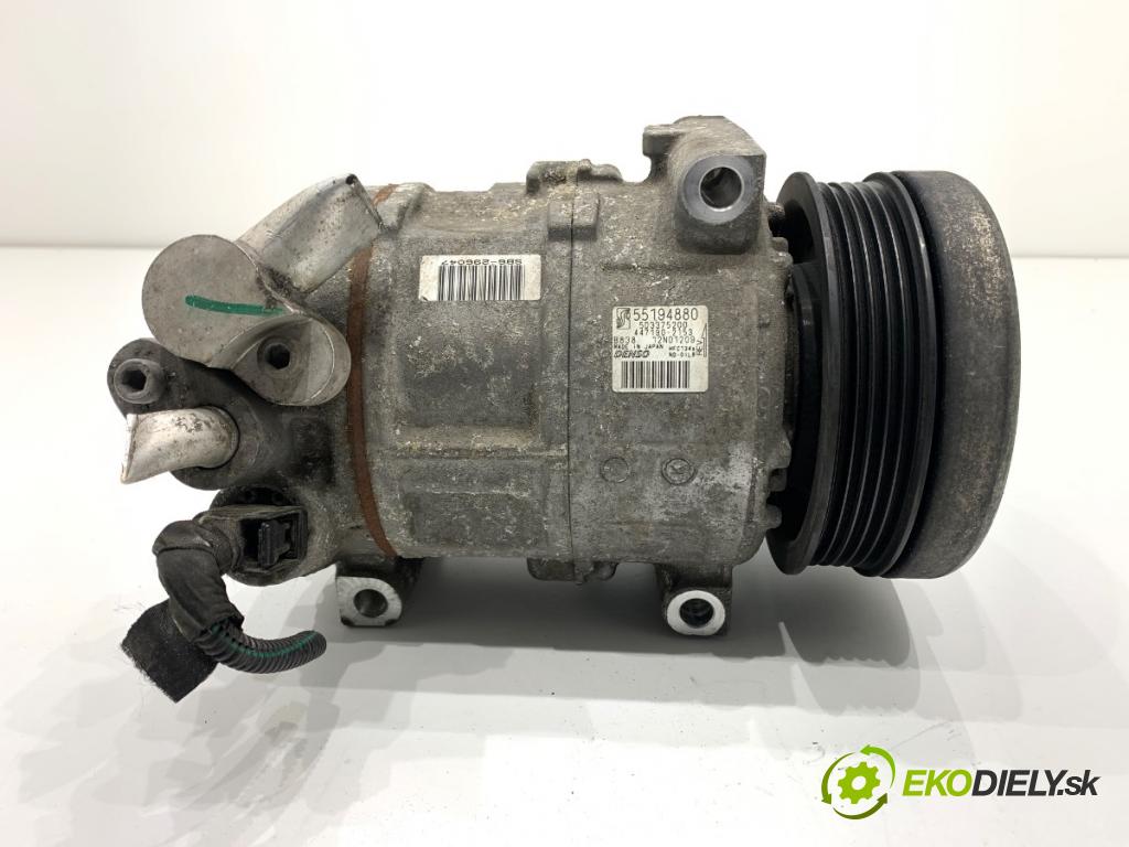 FIAT LINEA sedan 2012 57 kW 1.4 1368 kompresor klimatizace 55194880 (Kompresor klimatizace)