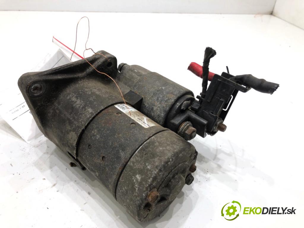 FIAT LINEA sedan 2012 57 kW 1.4 1368 startér 51890631 (Startér)