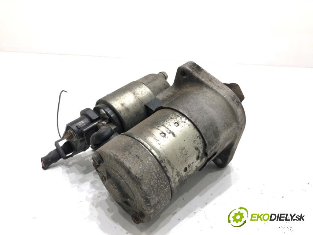 FIAT LINEA sedan 2012 57 kW 1.4 1368 startér 51890631 (Startér)