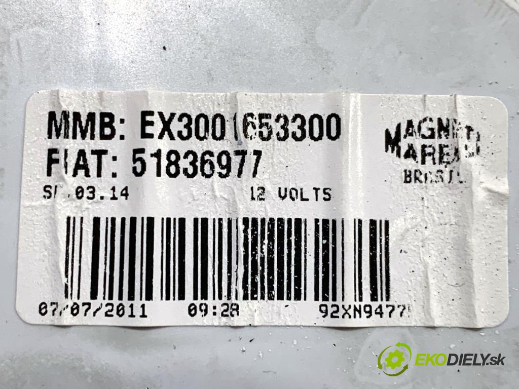 FIAT LINEA sedan 2012 57 kW 1.4 1368 prístrojovka 51836977 (Přístrojová deska)