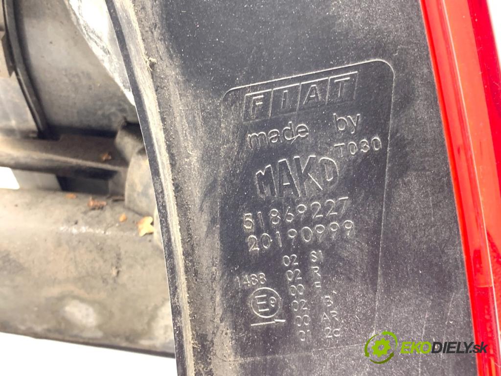 FIAT LINEA sedan 2012 57 kW 1.4 1368 Svetlo pravy zad 51869227