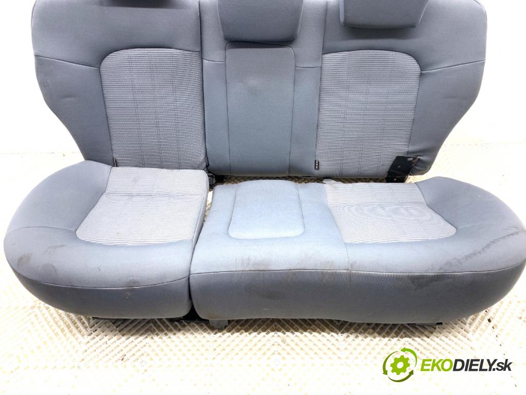 FIAT LINEA sedan 2012 57 kW 1.4 1368 Sedadlo druhý rad