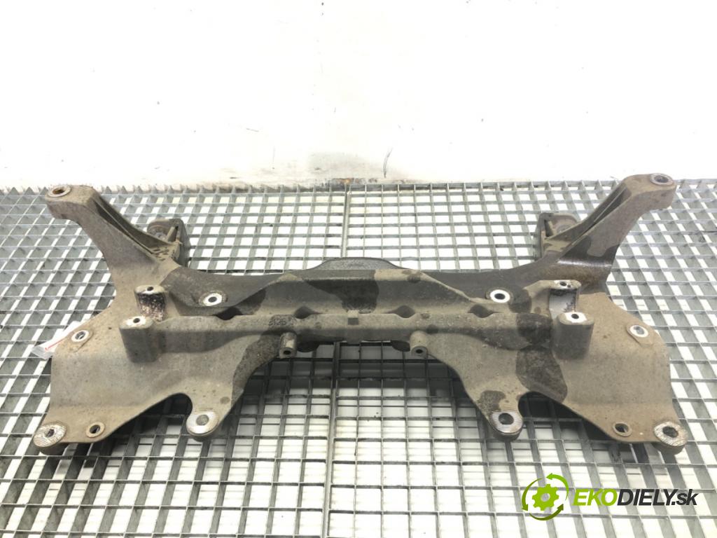 FIAT LINEA sedan 2012 57 kW 1.4 1368 výztuha pod motor  (Přední výztuha)