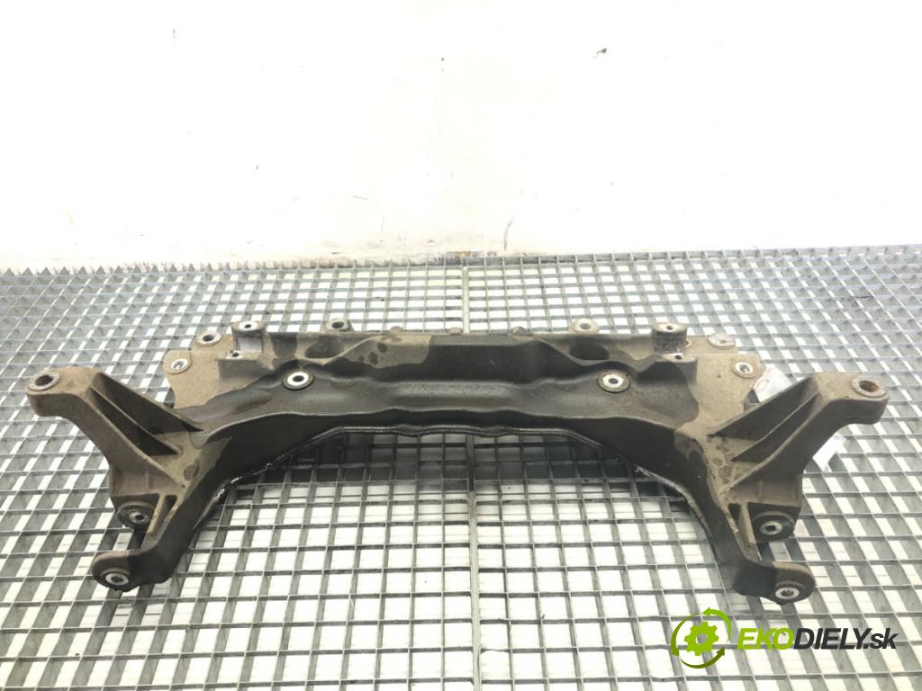 FIAT LINEA sedan 2012 57 kW 1.4 1368 výztuha pod motor  (Přední výztuha)