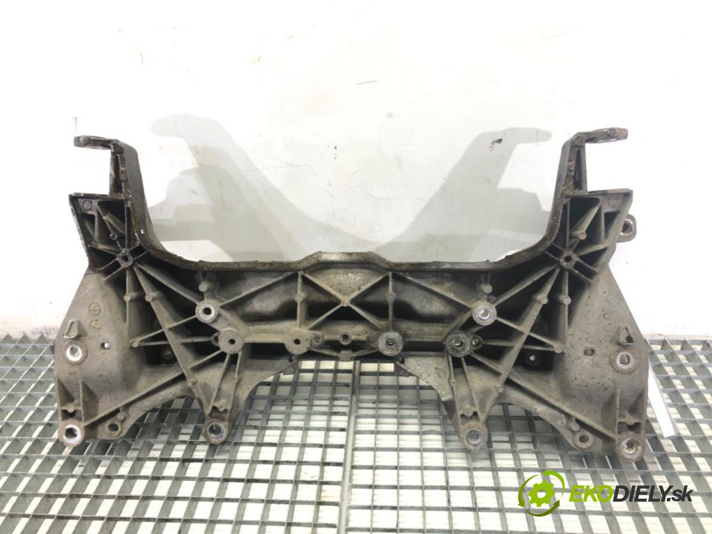 FIAT LINEA sedan 2012 57 kW 1.4 1368 výztuha pod motor  (Přední výztuha)