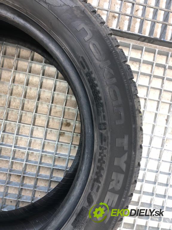 --- ---      PNEUMATIKY: zima 4X 215/55 17" NOKIAN