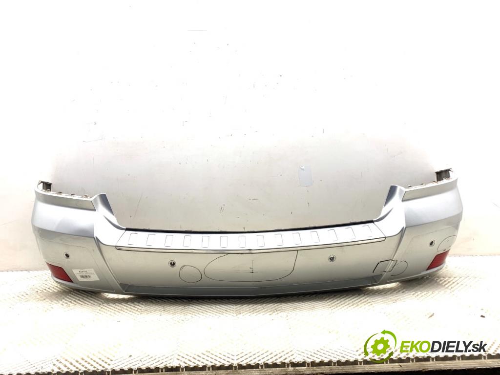 MERCEDES-BENZ X204 SUV 2010 125 kW 220 CDI (204.902) 2143 Nárazník zad  (Kľučka dverí ostatné)