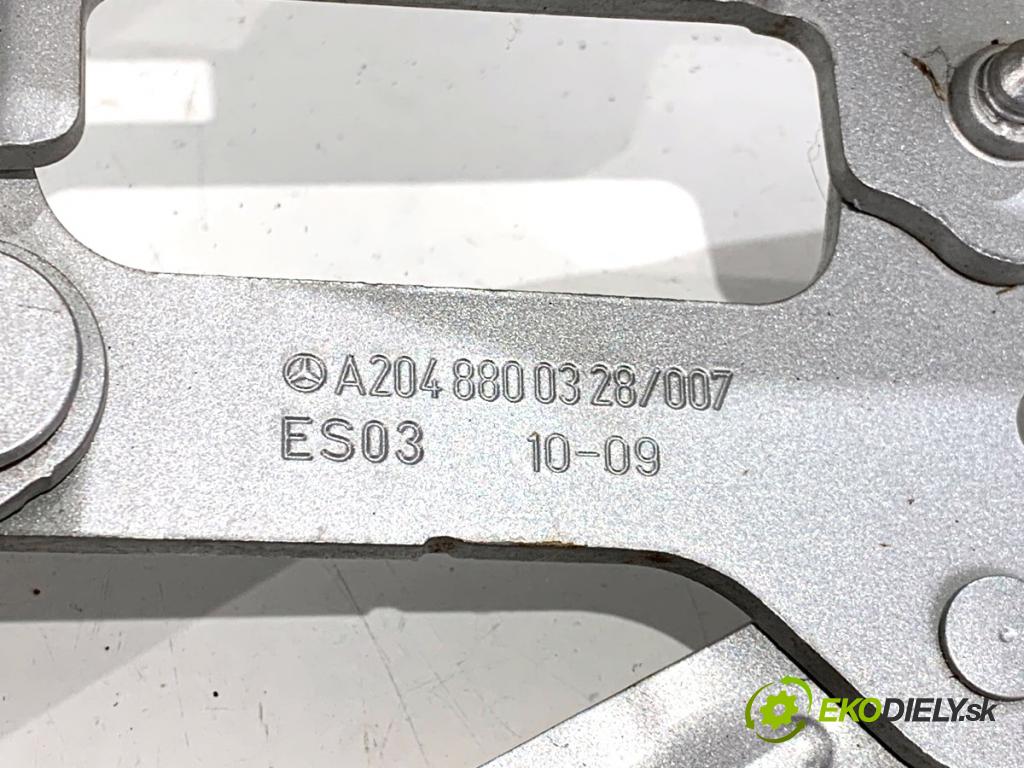 MERCEDES-BENZ X204 SUV 2010 125 kW 220 CDI (204.902) 2143 Záves kapoty predný A2048800428 A2048800328