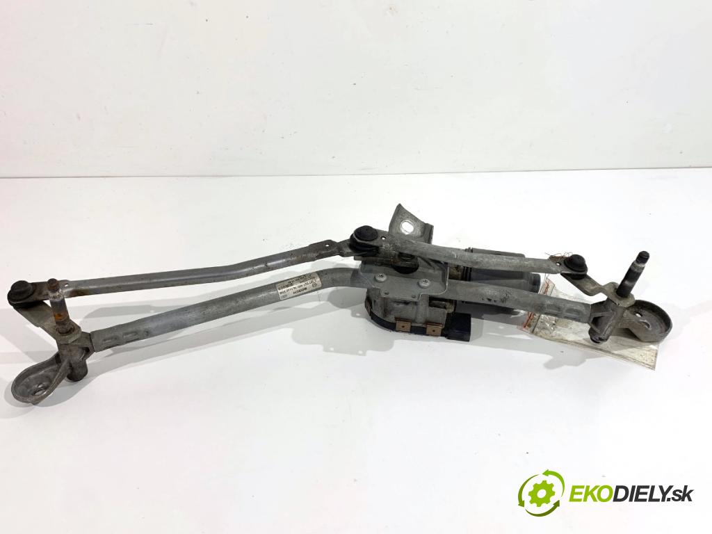 MERCEDES-BENZ X204 SUV 2010 125 kW 220 CDI (204.902) 2143 Mechanizmus stieračov predný A2048201340 (Motorček stieračov predný)