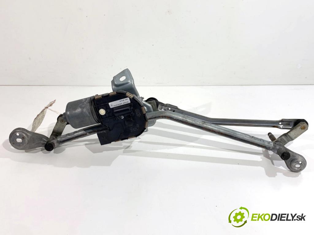 MERCEDES-BENZ X204 SUV 2010 125 kW 220 CDI (204.902) 2143 Mechanizmus stieračov predný A2048201340 (Motorček stieračov predný)